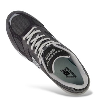 New Balance Zapatillas de piel 880R gris oscuro