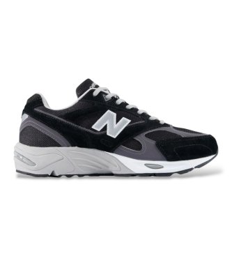 New Balance Chaussures en cuir 880R noir