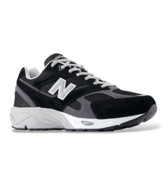 New Balance Chaussures en cuir 880R noir