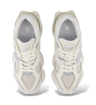 New Balance Zapatillas de piel 9060 beige