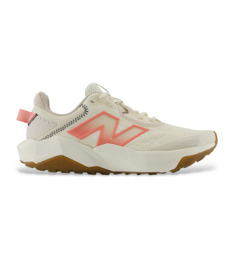 New Balance DynaSoft Nitrel v6 schoenen beige