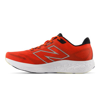 New Balance Schoenen Fresh Foam 680 v8 rood