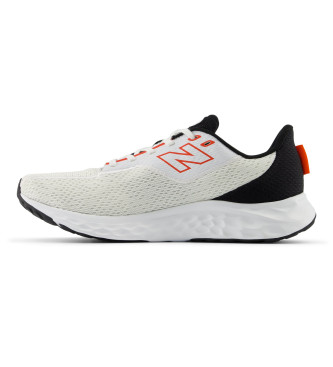 New Balance Zapatillas Fresh Foam Arishi v4 blanco