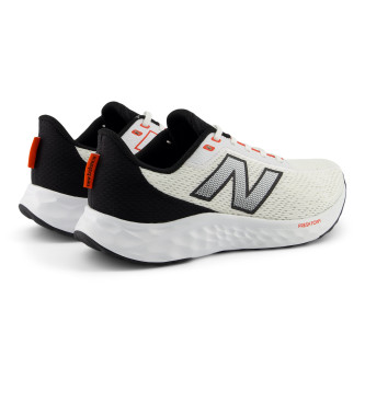 New Balance Scarpe da ginnastica bianche Fresh Foam Arishi v4