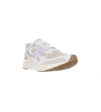 New Balance Zapatillas Fresh Foam Arishi v4 blanco