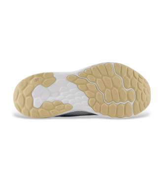 New Balance Turnschuhe Fresh Foam Arishi V4 Tiralux grau