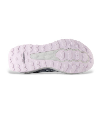 New Balance Superge Fresh Foam X Garoé V2 sive barve