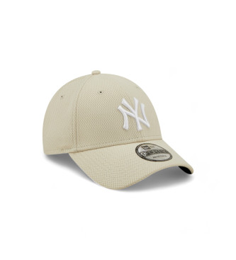 New Era Diamond Era 9Forty New York Yankees beige cap