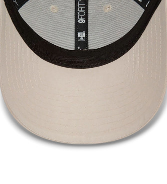 New Era New York Yankees Flawless 9Forty beige cap