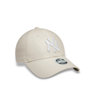 New Era Gekreukelde Pu 9Forty New York beige pet