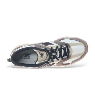 New Balance Zapatillas 530 beige