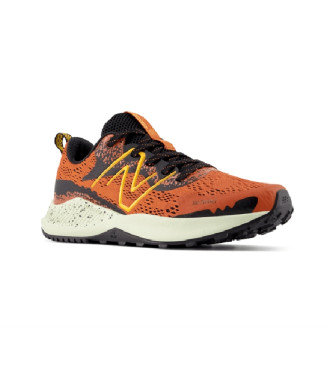New Balance DynaSoft Nitrel v5 schoenen oranje