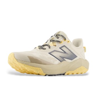 New Balance DynaSoft Nitrel v6 Schuhe beige