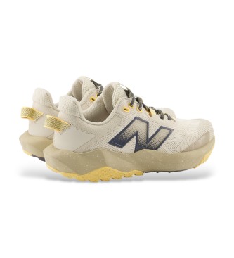 New Balance DynaSoft Nitrel v6 Schuhe beige