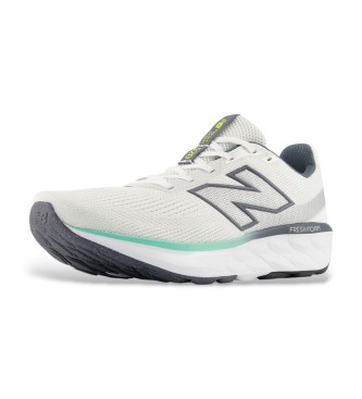 New Balance Trainers Fresh Foam 520 v9 wit