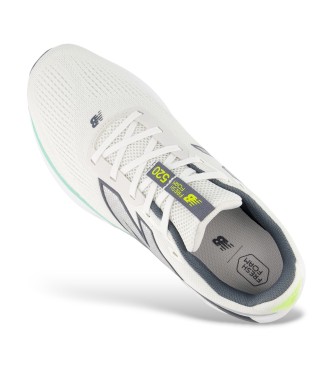 New Balance Trainers Fresh Foam 520 v9 wit