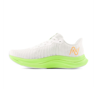 New Balance Trainers Fuelcell Propel V4 white