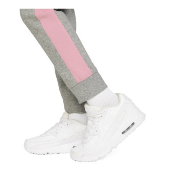 Nike Futura Sport-Outfit in bergre rosa, grau