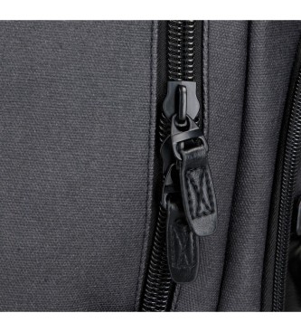 Pepe Jeans Grays torba za tablični računalnik z dvema predelkoma črna