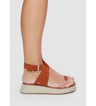 Pepe Jeans Rjave sandale Kate iz mehkega usnja