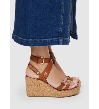 Pepe Jeans Rjave sandale Wayna