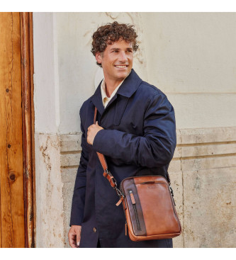 Pikolinos Borsa a tracolla in pelle marrone Belmonte