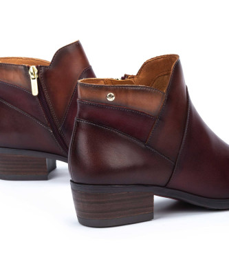 Pikolinos Daroca burgundy leather ankle boots