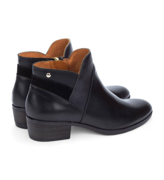 Pikolinos Daroca leather ankle boots black