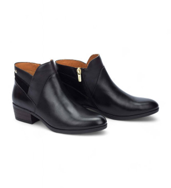 Pikolinos Daroca leather ankle boots black