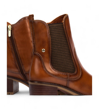 Pikolinos Brown Llanes leather ankle boots