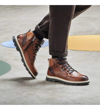 Pikolinos Brown Vigo Leather Ankle Boots