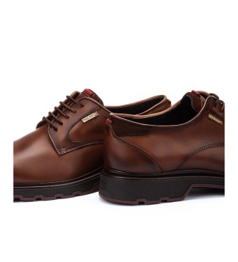 Pikolinos Brown leather shoes Linares