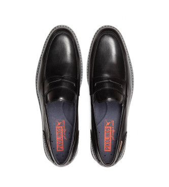 Pikolinos Avila Leather Moccasins black