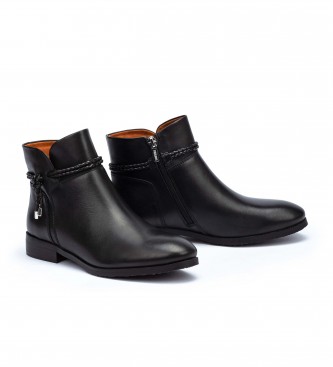 Pikolinos Royal W4D-8908 leather ankle boots black