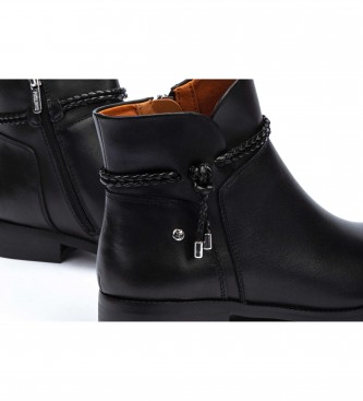 Pikolinos Royal W4D-8908 leather ankle boots black