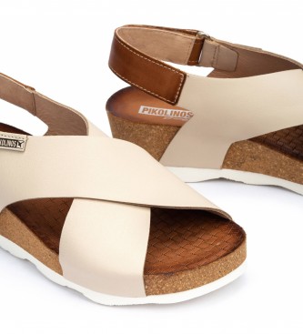 Pikolinos Mahon beige leather sandals