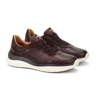 Pikolinos Motril brown leather slippers