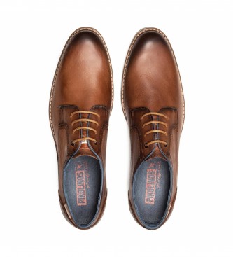 Pikolinos Chaussures en cuir marron