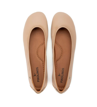 Pikolinos Carmona Ballerina-Pumps aus beigem Leder