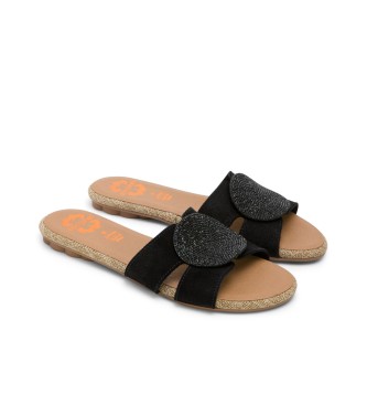 Porronet Adele usnjene sandale črne barve