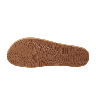Reef Cushion Court beige leather sandals