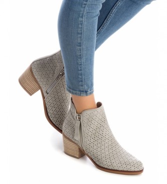 Botines retro de piel marrón, tacón cuadrado