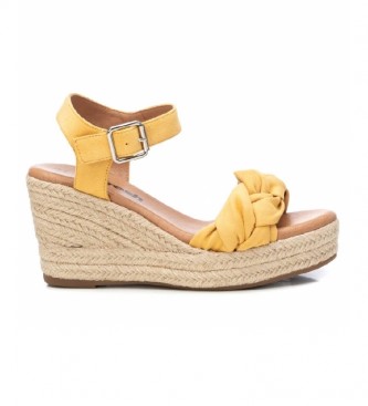Sandalias con cuña amarillo -Altura 9cm- - Tienda Esdemarca calzado, moda y complementos - zapatos de marca y zapatillas de marca