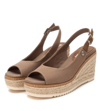 Refresh Sandals 171541 brown -Height wedge 8cm