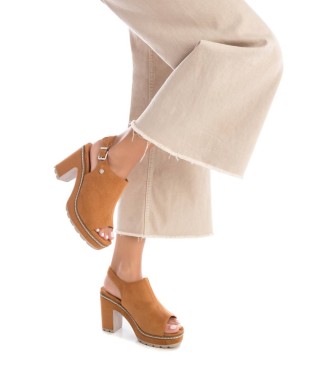 Refresh Brun sandal med fotledsrem 171874 -Hlhjd: 8cm