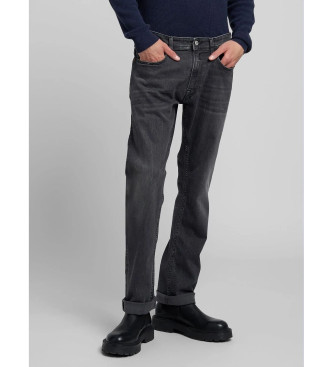 Replay Rocco Comfort Fit Jeans črne barve
