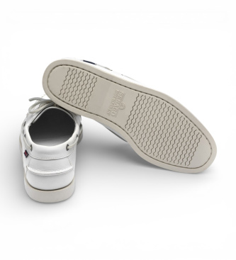Sebago Docksides leather boat shoes Portland white