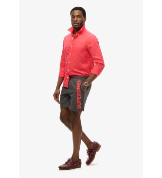 Superdry 43,2 cm plavalni kostum s sivo športno grafiko
