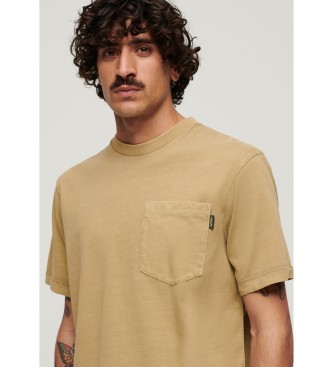 Superdry T-shirt med kontrasterande smmar och brun ficka