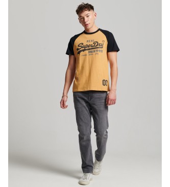 Superdry T-Shirt aus Bio-Baumwolle mit Raglanrmeln und orangefarbenem Vintage-Logo